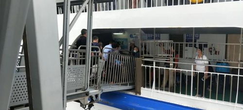 17號臺風來襲，湛江西站滯留旅客388名，全市領導緊急疏運成功